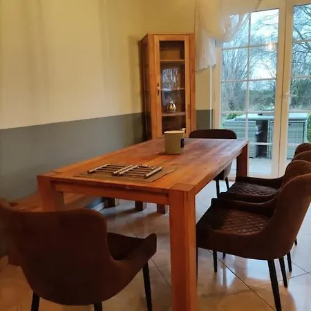 Ferienwohnung 朗根塞尔博德